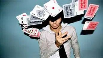 Poker en ligne: stratégies
