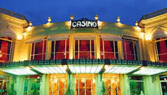 Rénovations des casinos : Groupe Partouche freiné en 2024